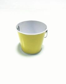 China Cylindroid Metal Tin Bucket , Round Yellow Small Metal Water Pail supplier